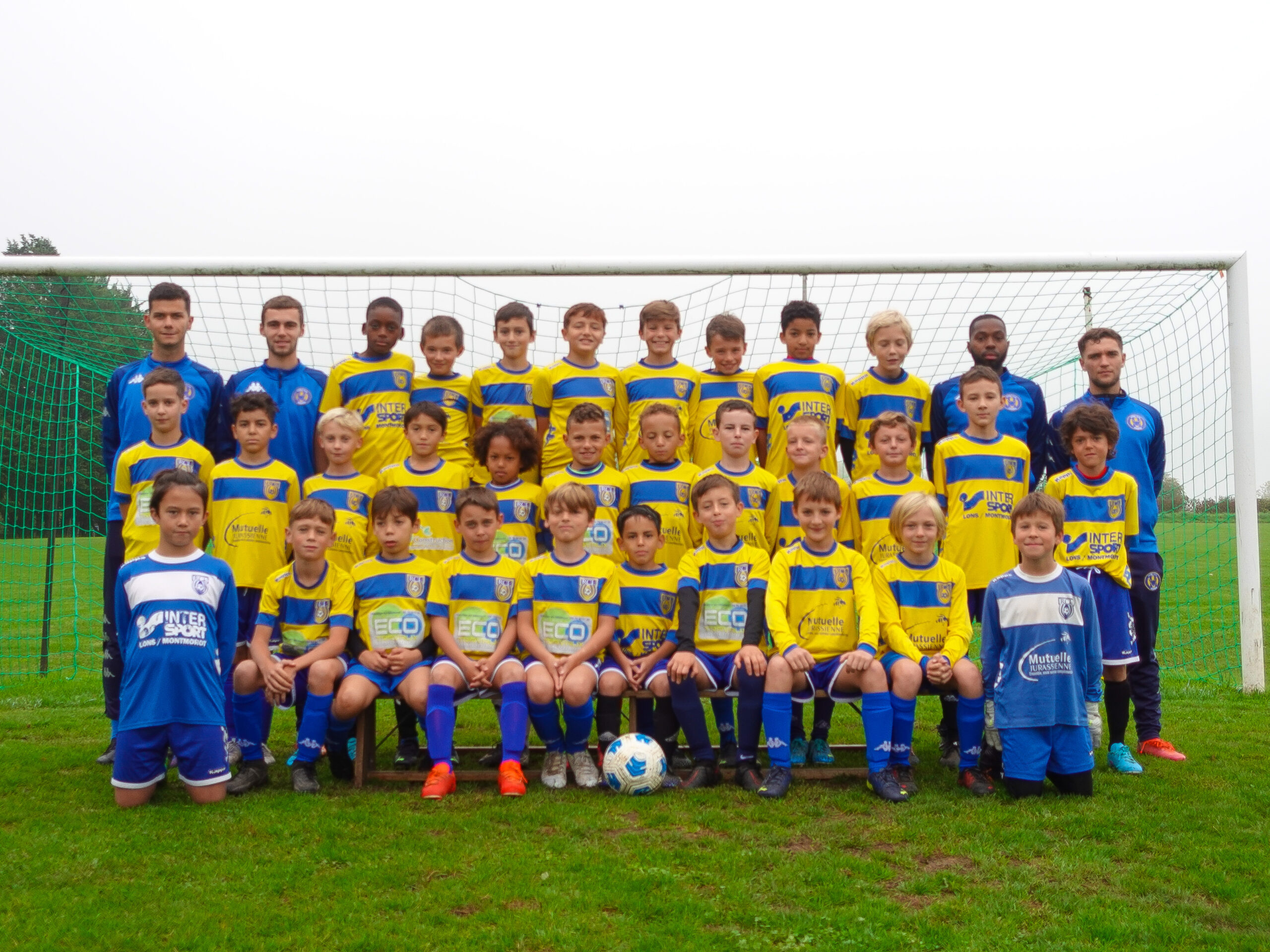 Photo officielle de l'effectif U11 du RC Lons - saison 2022-2023